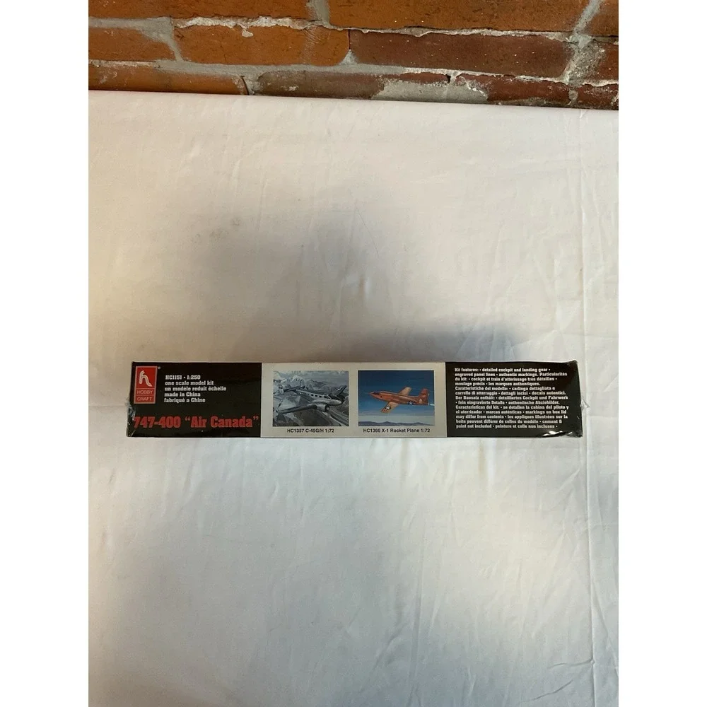 Hobby Craft HC1151 747-400 Air Canada 1:250 Scale - Factory Sealed
